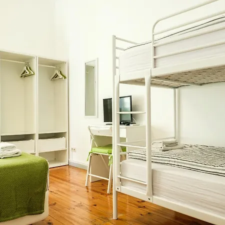 Hostel Coreto *