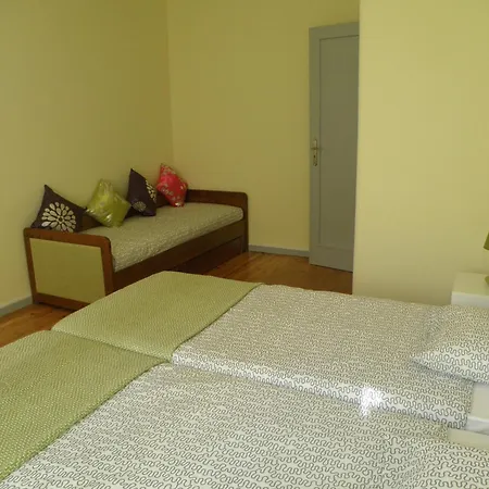 Hostel Coreto *